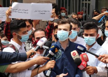 عمر الحوت: أمنوا اللقاح للجميع ثم فكروا بالعودة إلى المدمج